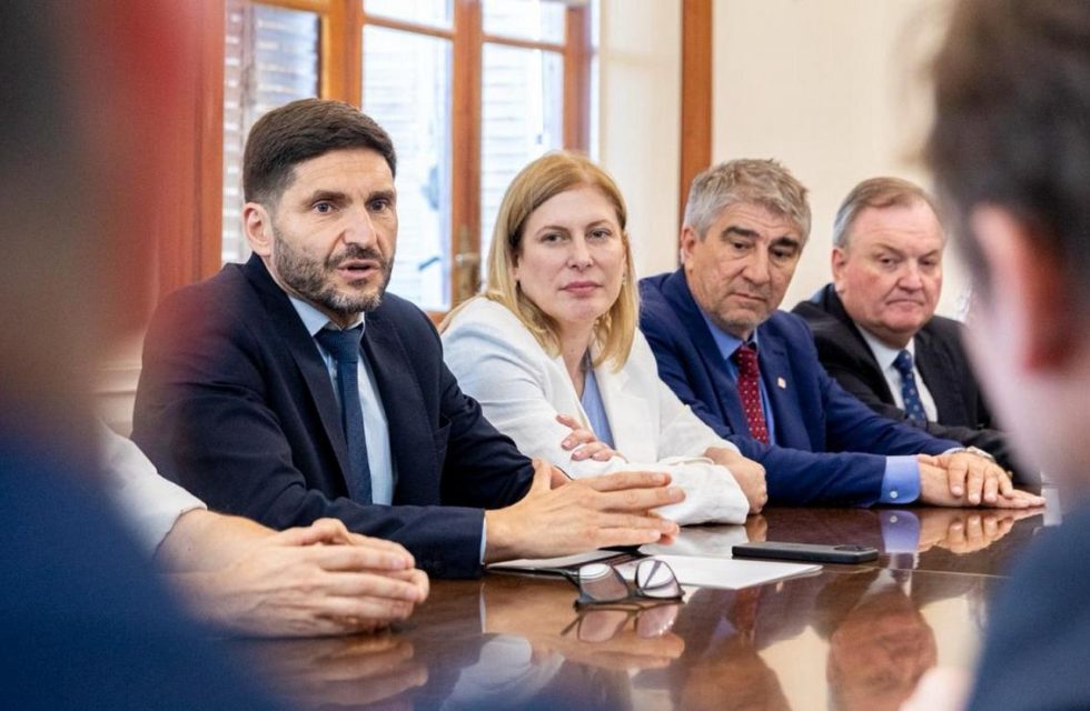 d639a909-9659-4600-9a90-0ddc1edd92c2