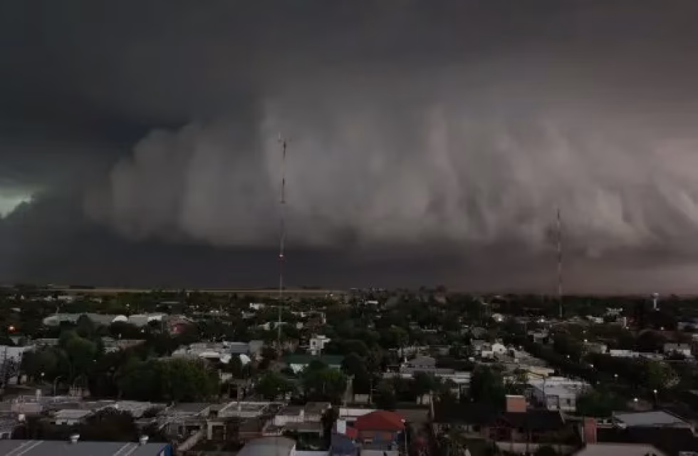 tormenta-el-trebol-milia-petrocchijpg